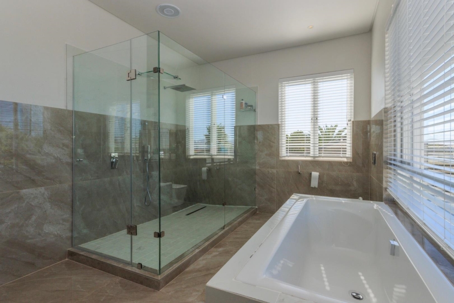 3 Bedroom Property for Sale in Sunset Beach Western Cape